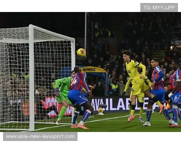 国米后场断球制造反击风暴，4-0零封强敌重返意甲榜首